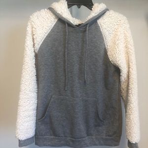 fuzzy hoodie size medium